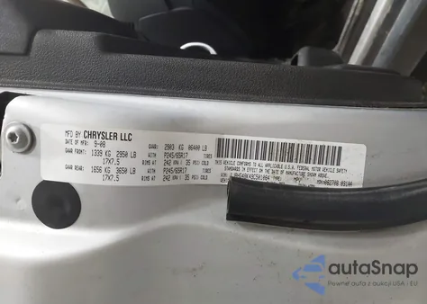 2009 Jeep Commander Sport z USA, uszkodzony, nr VIN 1J8HG48K49C501084